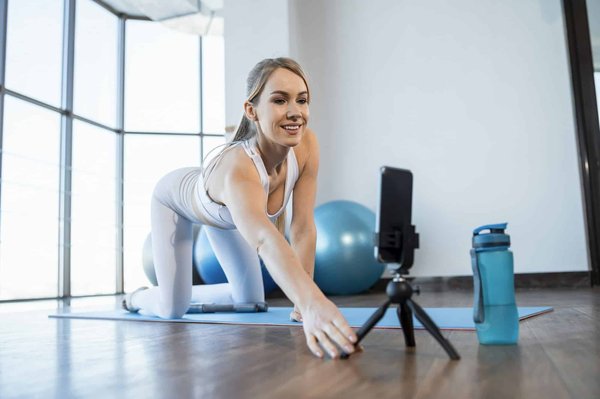 Comment les technologies d'analyse vidéo sont-elles utilisées pour améliorer les techniques d'entraînement sportif?